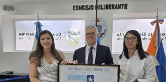 La presidenta del Concejo Deliberante Guadalupe Zamora y la concejal Vargas recibieron al Cónsul General de Chile