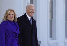 Agente del Servicio Secreto de EE.UU. SE DISPARA mientras escolta a la esposa de Biden