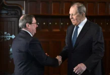 Lavrov expresa su firme apoyo al pueblo de Cuba en una conversación telefónica con su par cubano