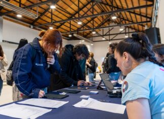 Parlamento Juvenil del Mercosur 2026: “Este ámbito de ejercicio ciudadano, político y democrático amplía el conocimiento de la matriz productiva fueguina”