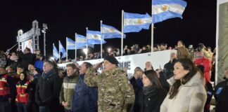 Concejales acompañaron a los excombatientes en la Vigilia por Malvinas