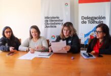 Gobierno y ATE Tolhuin firmaron un convenio para fortalecer la diplomatura universitaria de acompañantes comunitarias