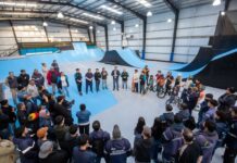 Jóvenes y referentes deportivos destacaron las obras realizadas en el Parque Municipal de Deportes Urbanos