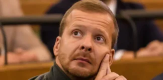 “Ahora es un traidor a su propia patria”: el diputado de Letonia destituido por defender el ruso