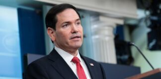 EE.UU. amenaza a Cuba con más sanciones