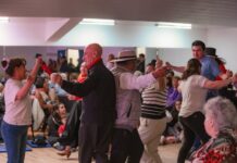 “Sean eternos los laureles”: Riograndenses vivieron una noche de identidad y encuentro