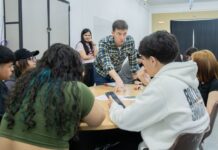Se realizaron talleres tecnológicos en colegios secundarios