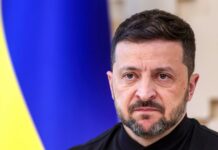 Periodista ucraniana criticó a Zelenski por la iluminación de un monumento en Kiev