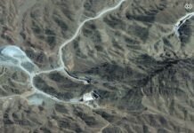 Trump amenaza con atacar la montaña Pickaxe en Irán