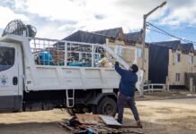 Avanzan con el saneamiento urbano y la limpieza en los barrios