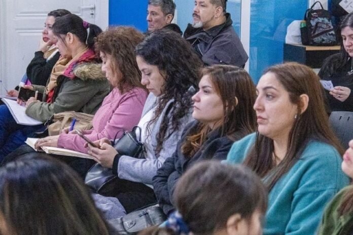 charla