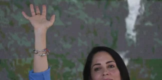 Dictan prisión preventiva a Luisa González en Ecuador