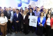 Pérez llevó a la FAM el reclamo por Malvinas