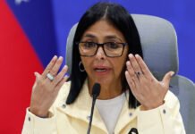 Delcy Rodríguez rechazó dolarizar Venezuela